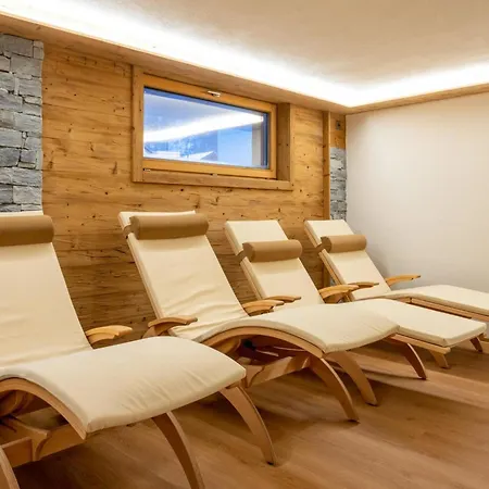 Haus Alpenrose By Interhome Саас-Альмагель