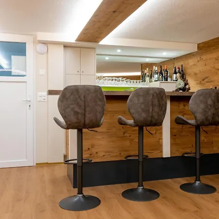 Haus Alpenrose By Interhome Lejlighed Saas-Almagell