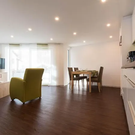 Appartement Haus Alpenrose By Interhome